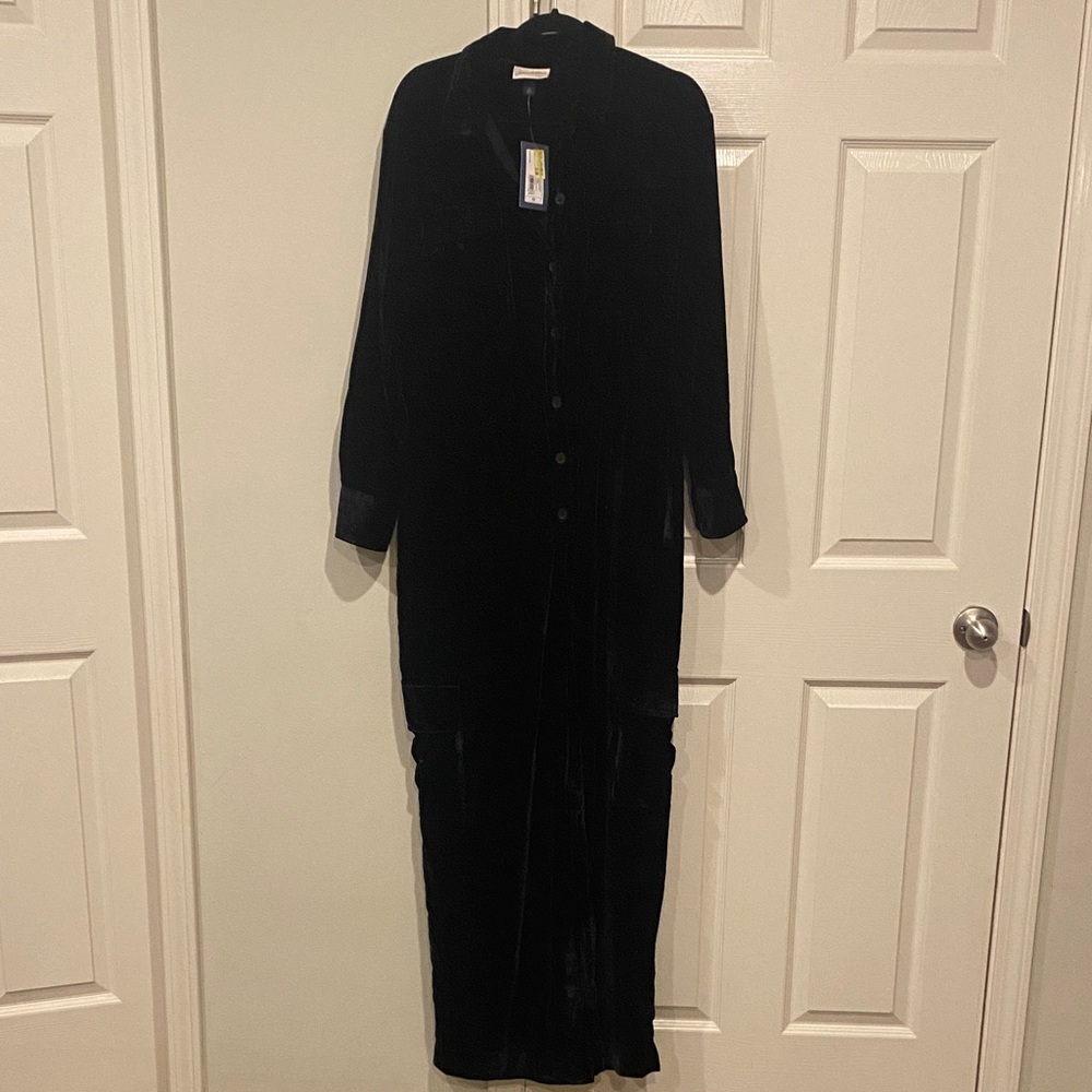 Universal Thread cargo, velvet Long Sleeve Black Jumpsuit